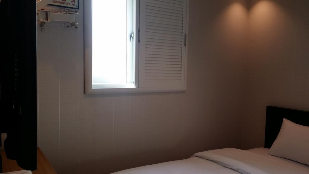 New Suwon Hotel 客房 照片