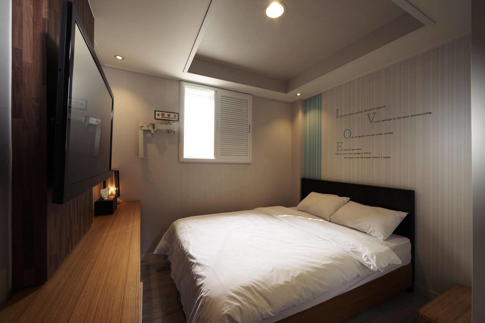 New Suwon Hotel 外观 照片