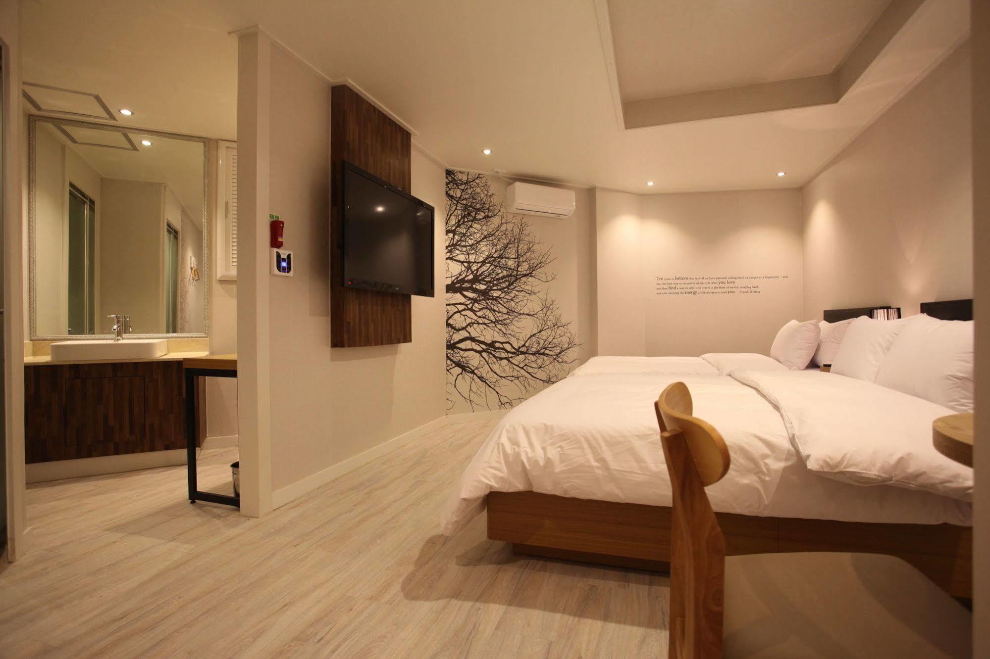 New Suwon Hotel 外观 照片